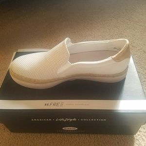 Dr scholls cute slip ons